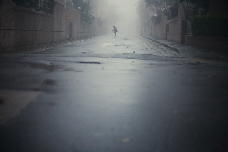 影像日記,心象攝影,心情攝影,生活紀錄,家庭寫真,photographer,taiwan,霧,蛇板