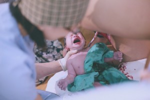 溫柔生產,生產紀錄,台北生產紀錄,生產攝影,台北生產攝影,阿萍醫師的孕哺教室,好孕工作室,助產師嘉黛,
